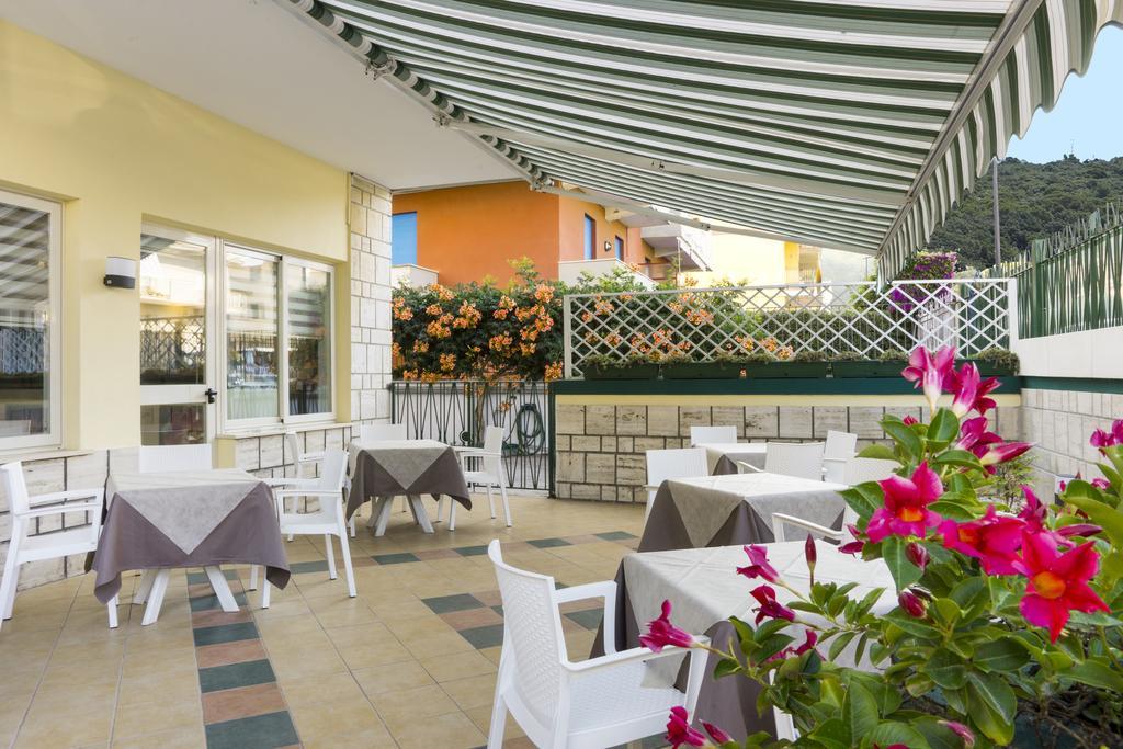 Hotel Viola Geata Exterior foto